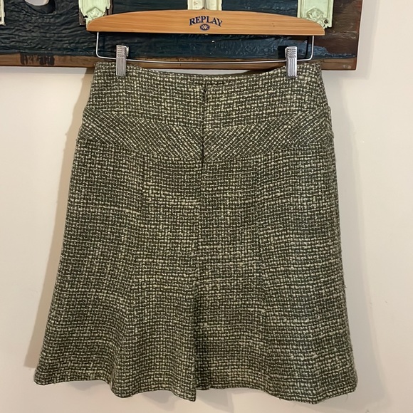 Sandra Angelozzi Green Boucle Trumpet Skirt Size 36 - Picture 13 of 16